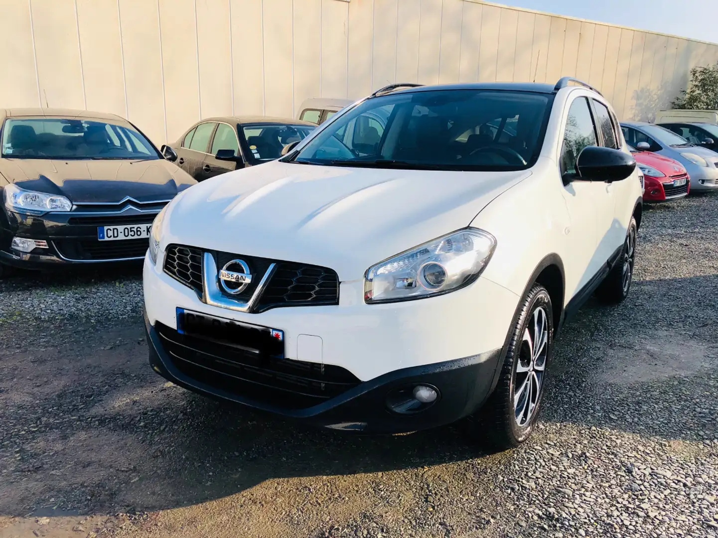 Nissan Qashqai 1.6 dCi 130 FAP Stop/Start Connect Edition Blanc - 1