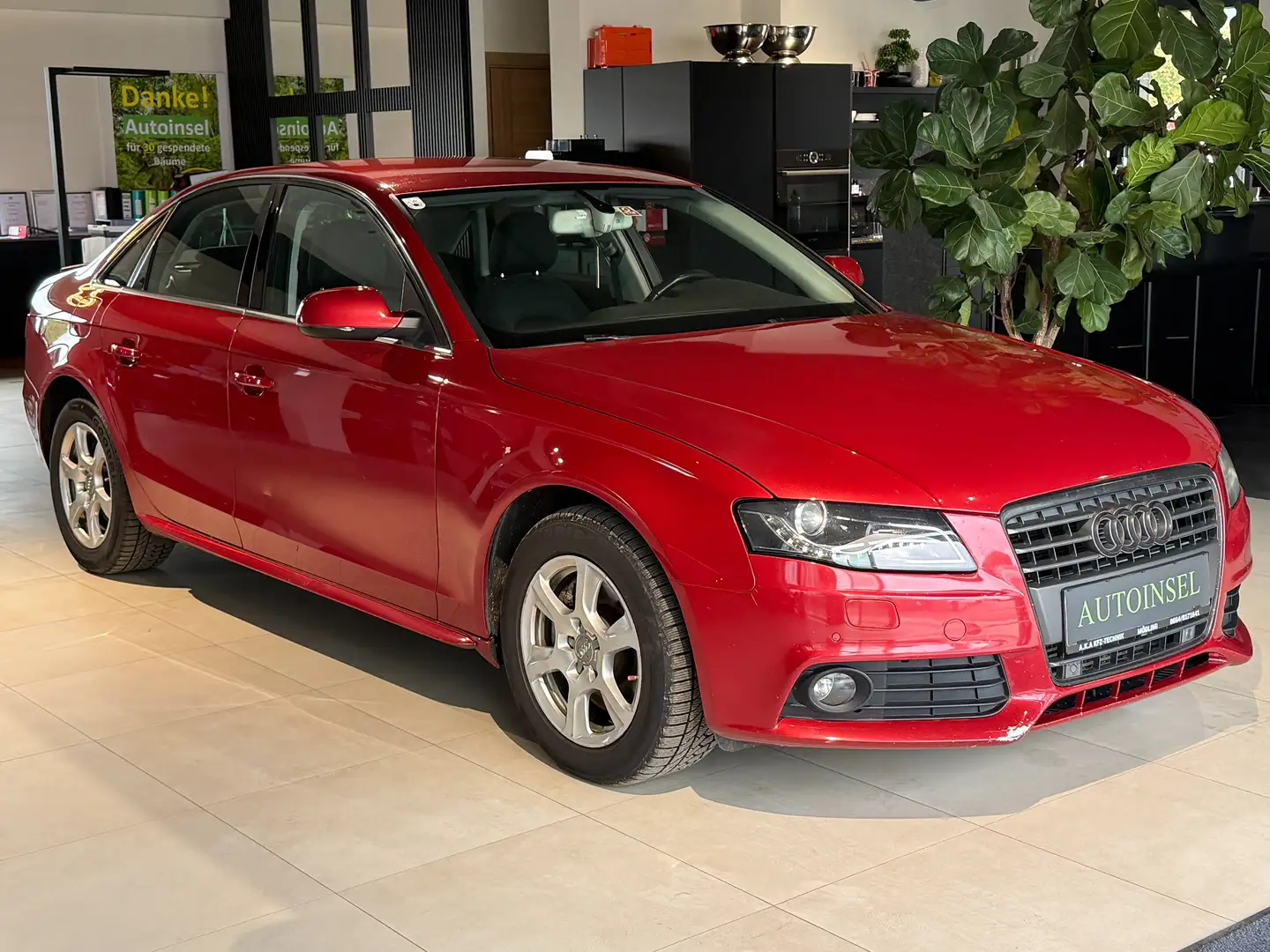 Audi A4 Attraction+Multifunktionslenkrad+Navi Rot - 2