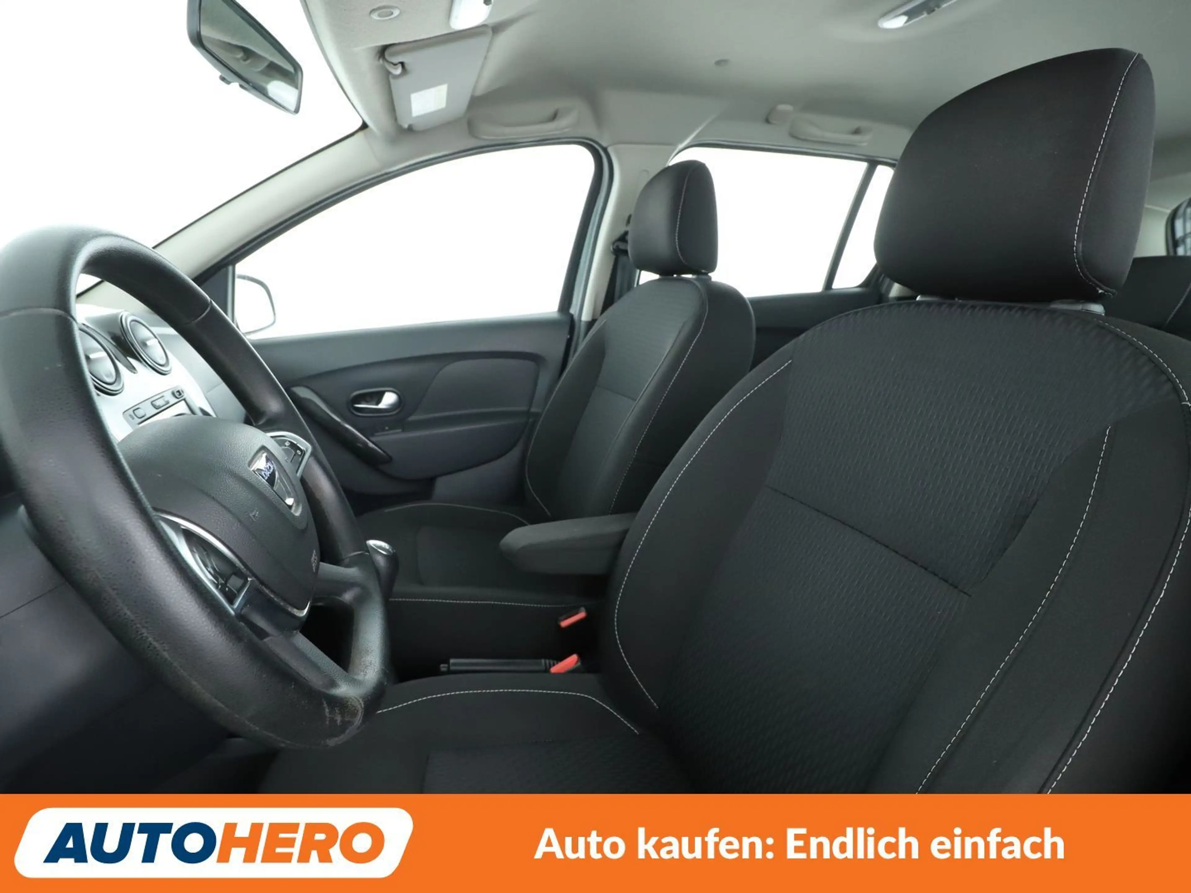 Dacia Logan 1.0 SCe Comfort*NAVI*TEMPO*CAM*PDC*KLIMA*GARANTIE* — photo 10