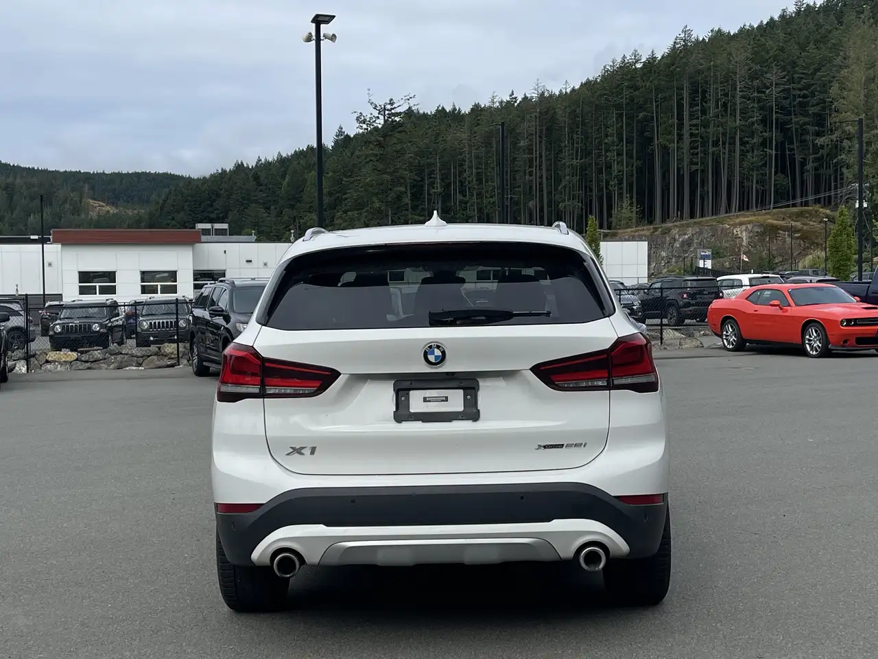 BMW X1 photo BMW X1
