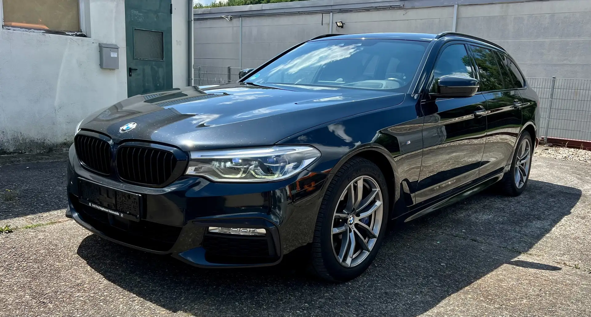 BMW 540 540 d xDrive M Sport Schwarz - 2