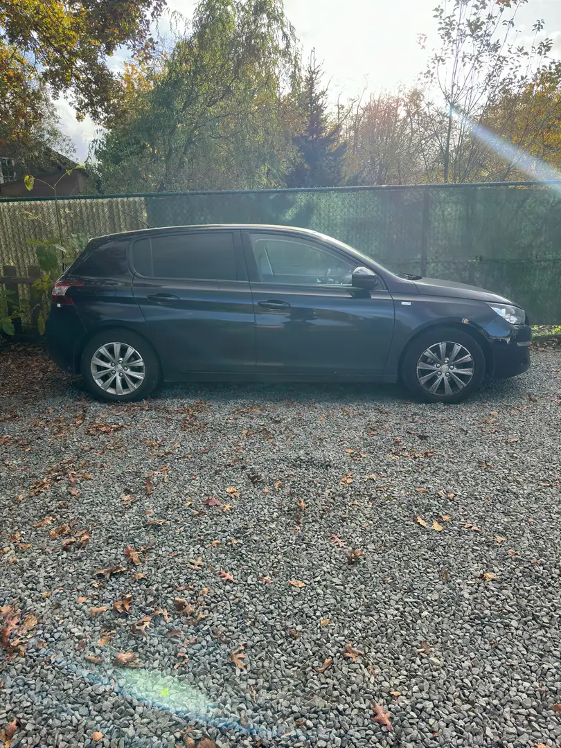 Peugeot 308 PureTech 110 Stop & Start Style Blauw - 2