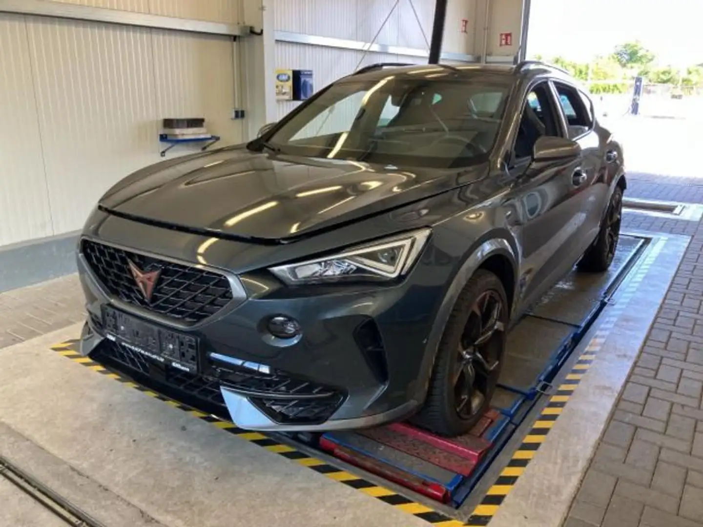 CUPRA Formentor 1.4 eHybrid VZ KAMERA LM19 AHK Gris - 2