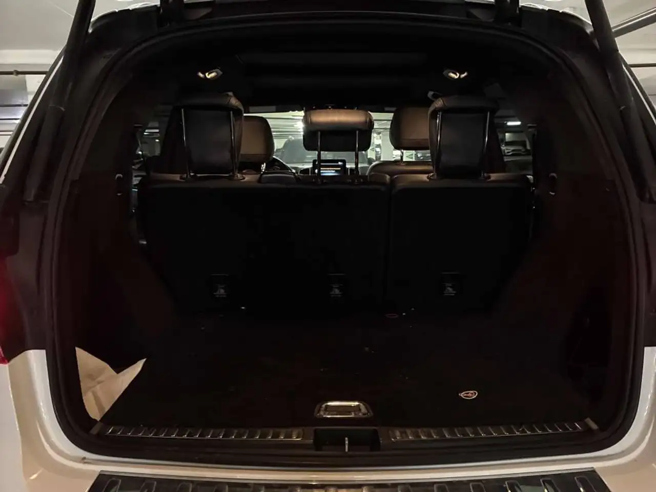 Mercedes-Benz GLE снимка Mercedes-Benz GLE