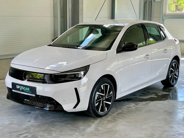 Opel Corsa view 2