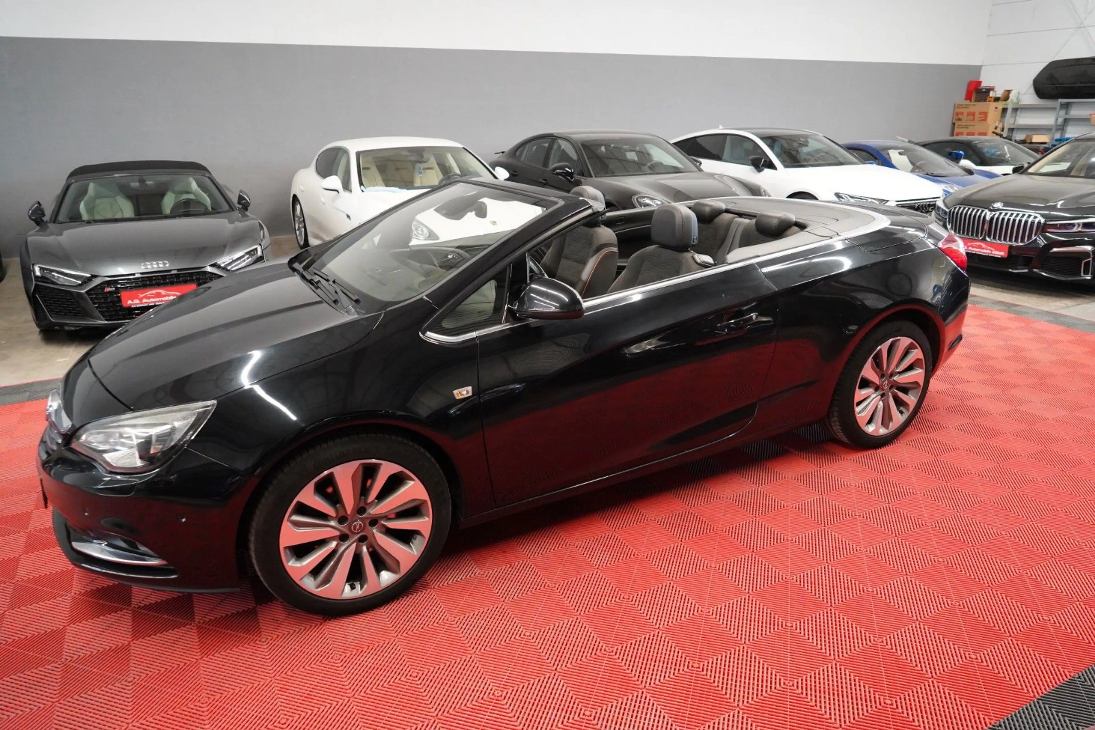 Opel Cascada 1.6 Turbo Innovation ecoFlex Unfallfrei — photo 15