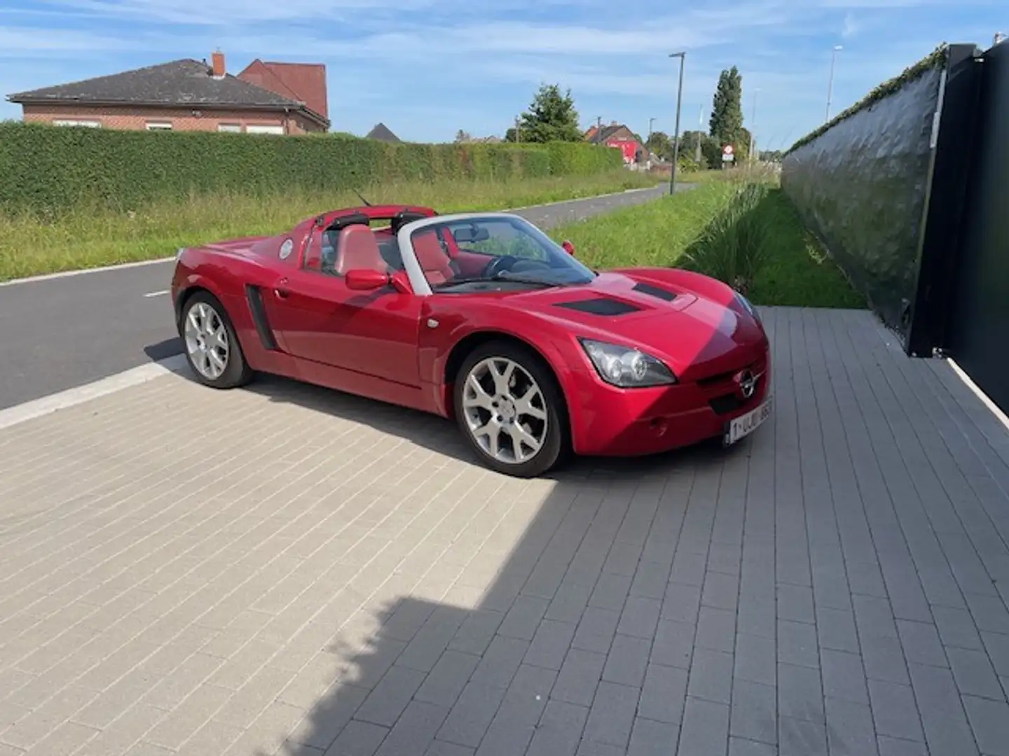 Opel Speedster 2.2i SE 16v Limited Edition - 1