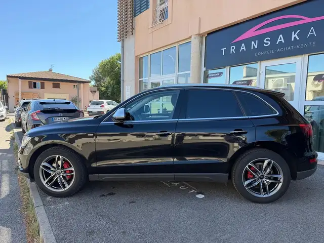 Audi Q5 view 5