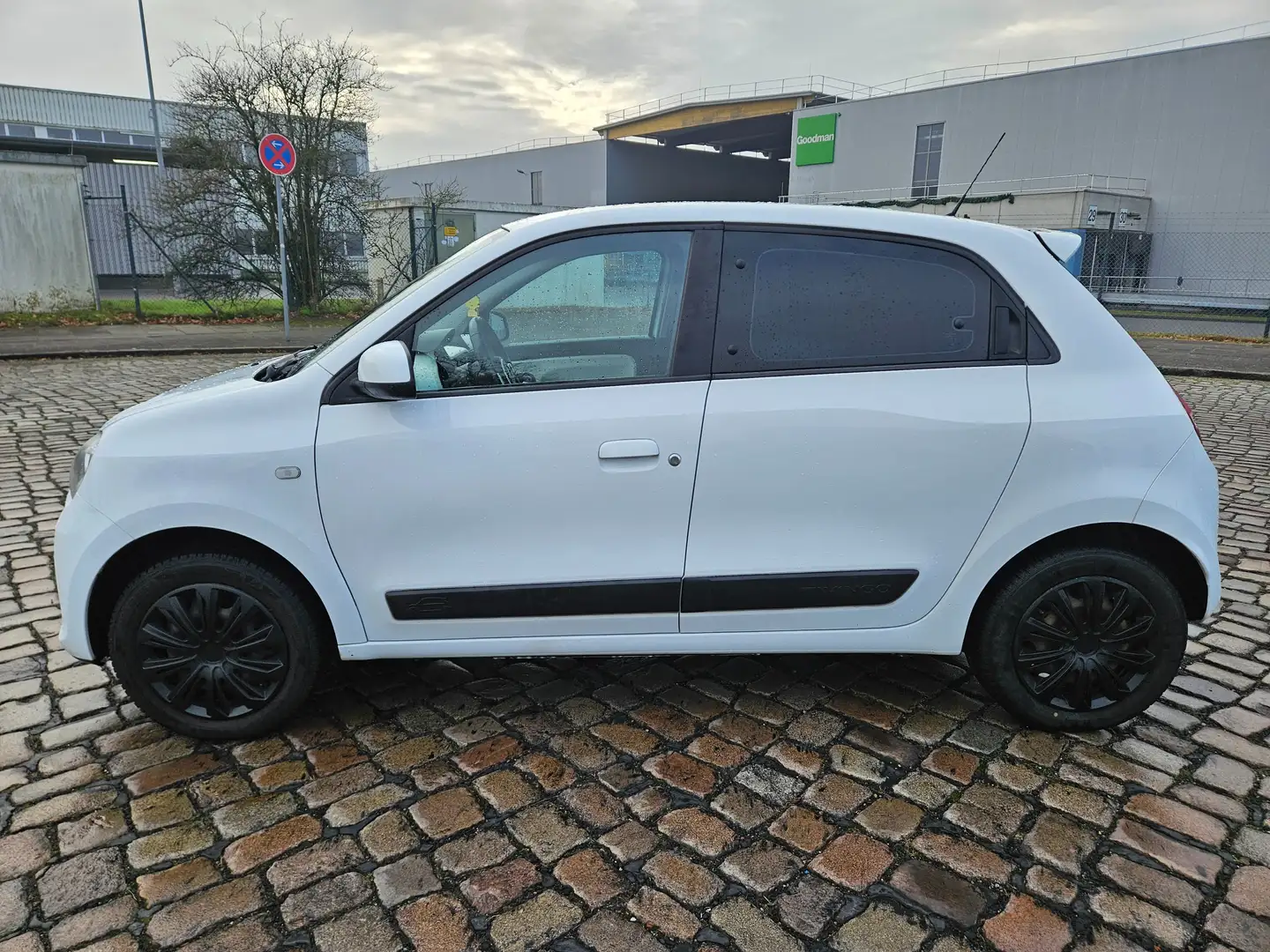Renault Twingo Twingo SCe 70 Liberty TÜV neu! Klima, Tempomat Weiß - 2