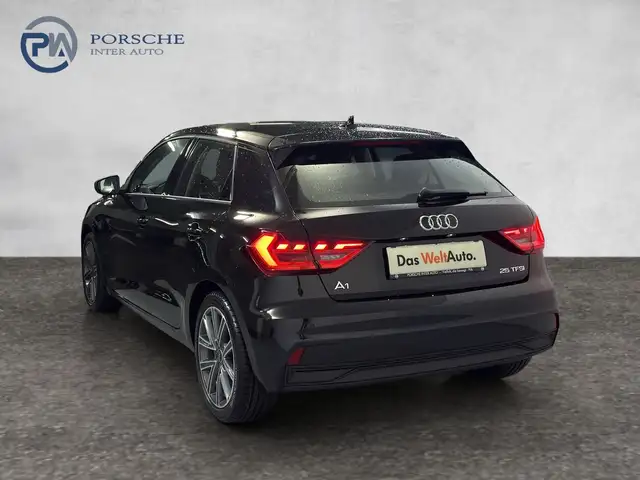 Audi A1 view 4
