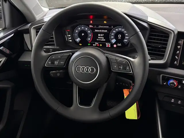 Audi A1 view 8