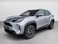 Toyota Yaris Cross 1.5 E FWD Teamplayer ACC+AUT+LED+PDC Plateado - thumbnail 2