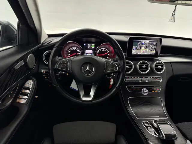 Mercedes-Benz C-Class view 16