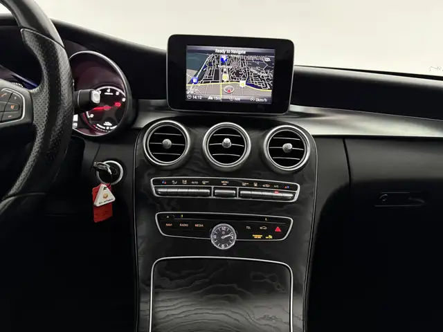 Mercedes-Benz C-Class view 17