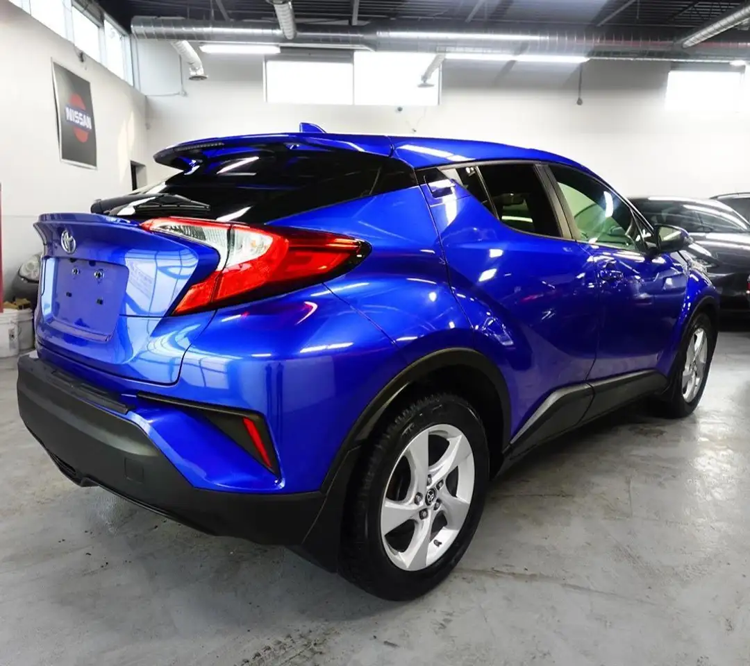 Toyota C-HR снимка Toyota C-HR