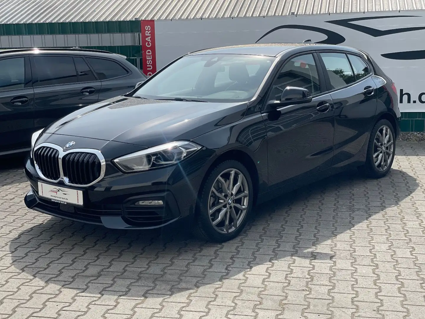 BMW 120 i Steptr.|Navi|HiFi|Lenkradhzg.|M-Alu|LED| Noir - 2