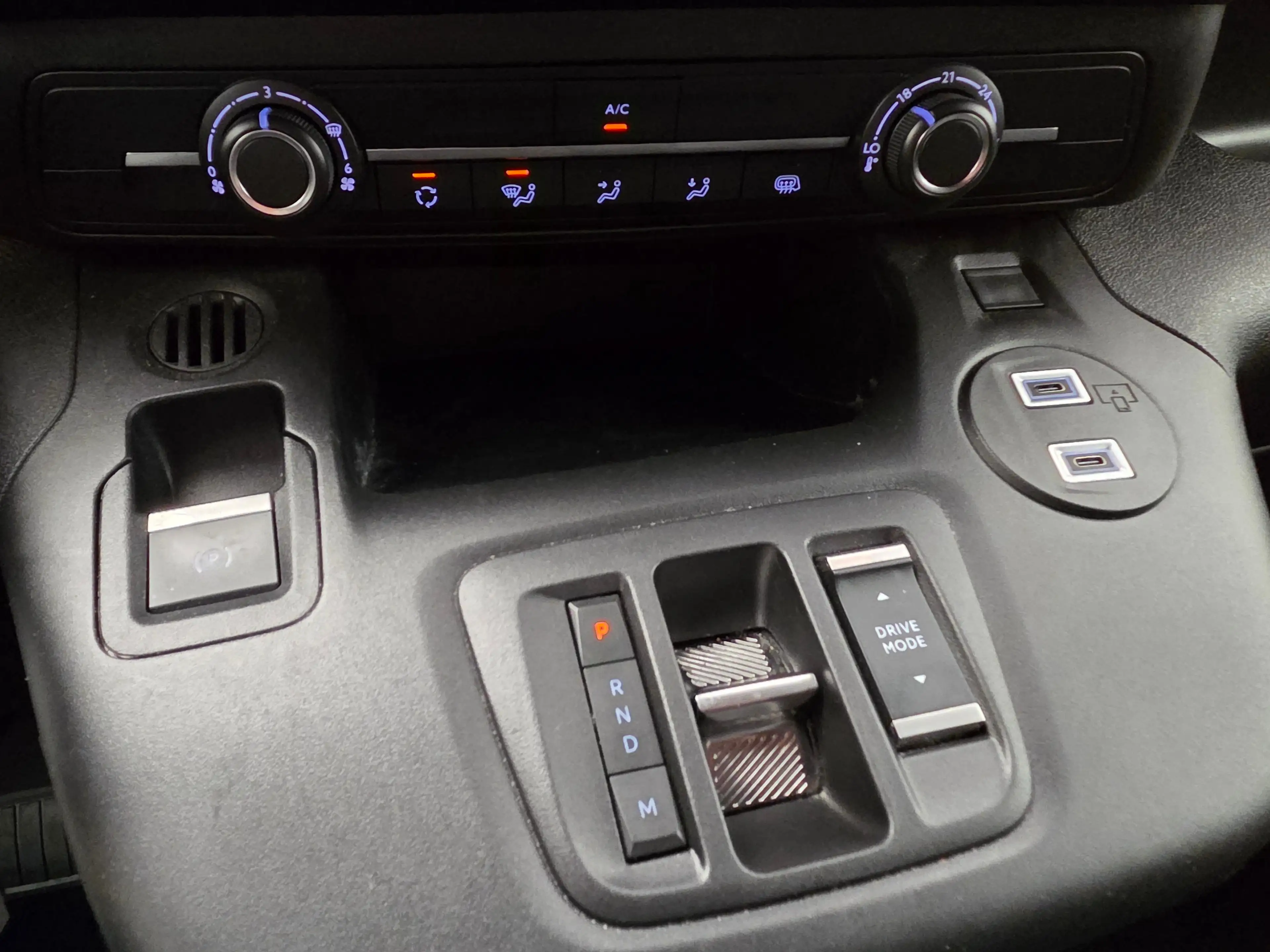 Peugeot Partner 1.5 BlueHDi 130 EAT8 S&S L1 | 2 zitplaatsen rechts — photo 18