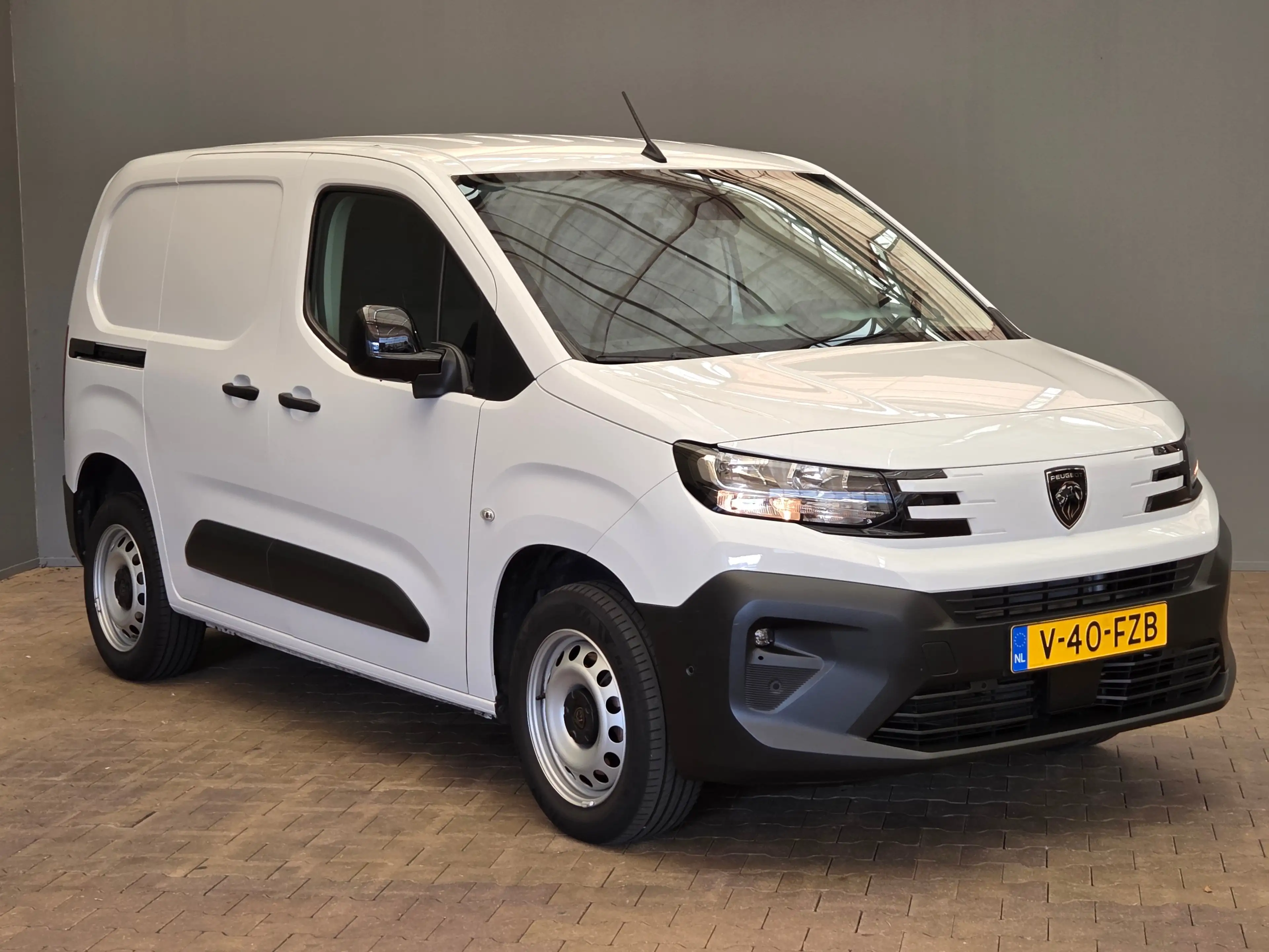 Peugeot Partner 1.5 BlueHDi 130 EAT8 S&S L1 | 2 zitplaatsen rechts — photo 3