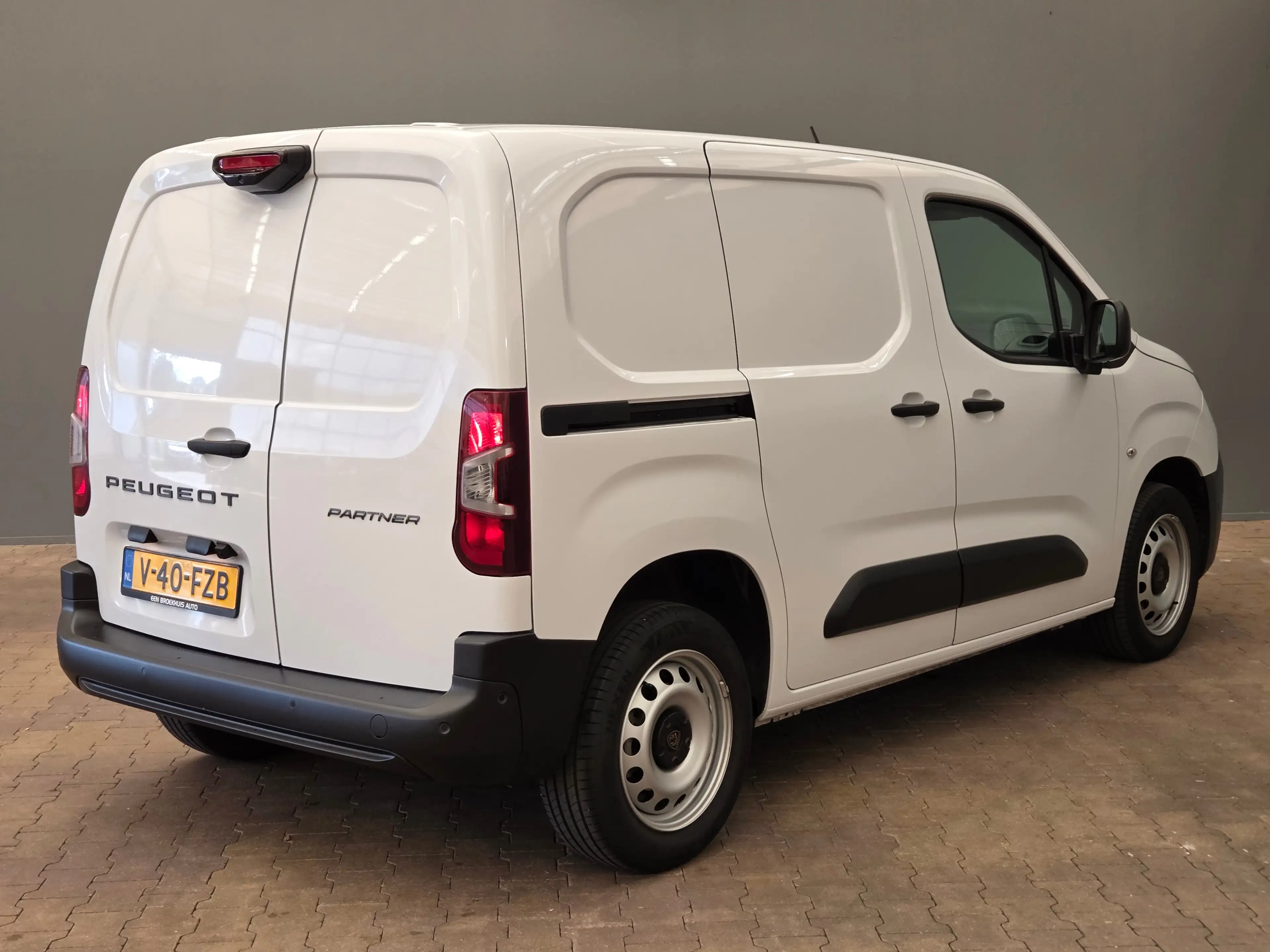 Peugeot Partner 1.5 BlueHDi 130 EAT8 S&S L1 | 2 zitplaatsen rechts — photo 7