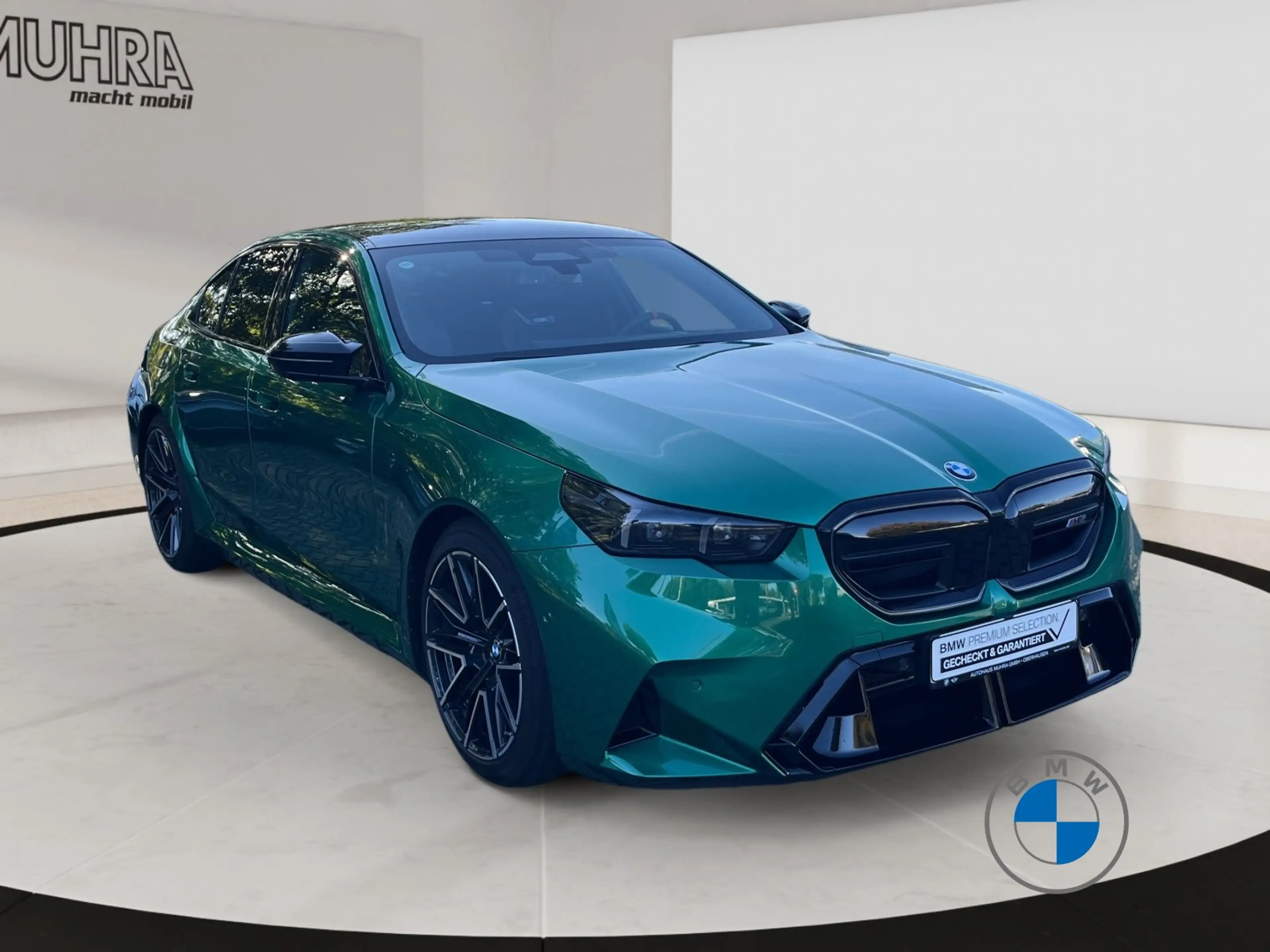 BMW M5 Limousine 20"/21" Panorama AHK DA Prof. HUD — photo 7
