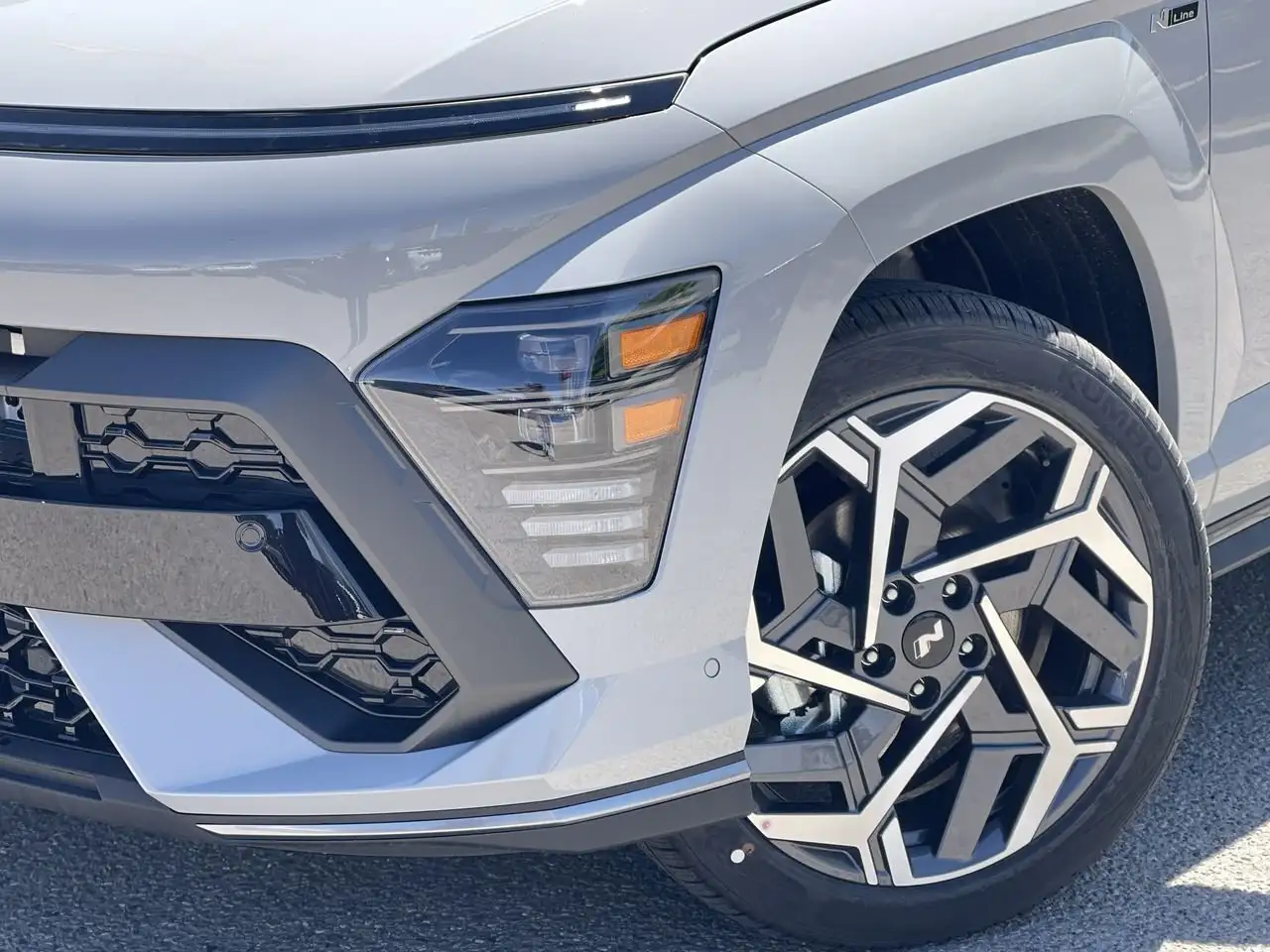 Hyundai KONA снимка Hyundai KONA