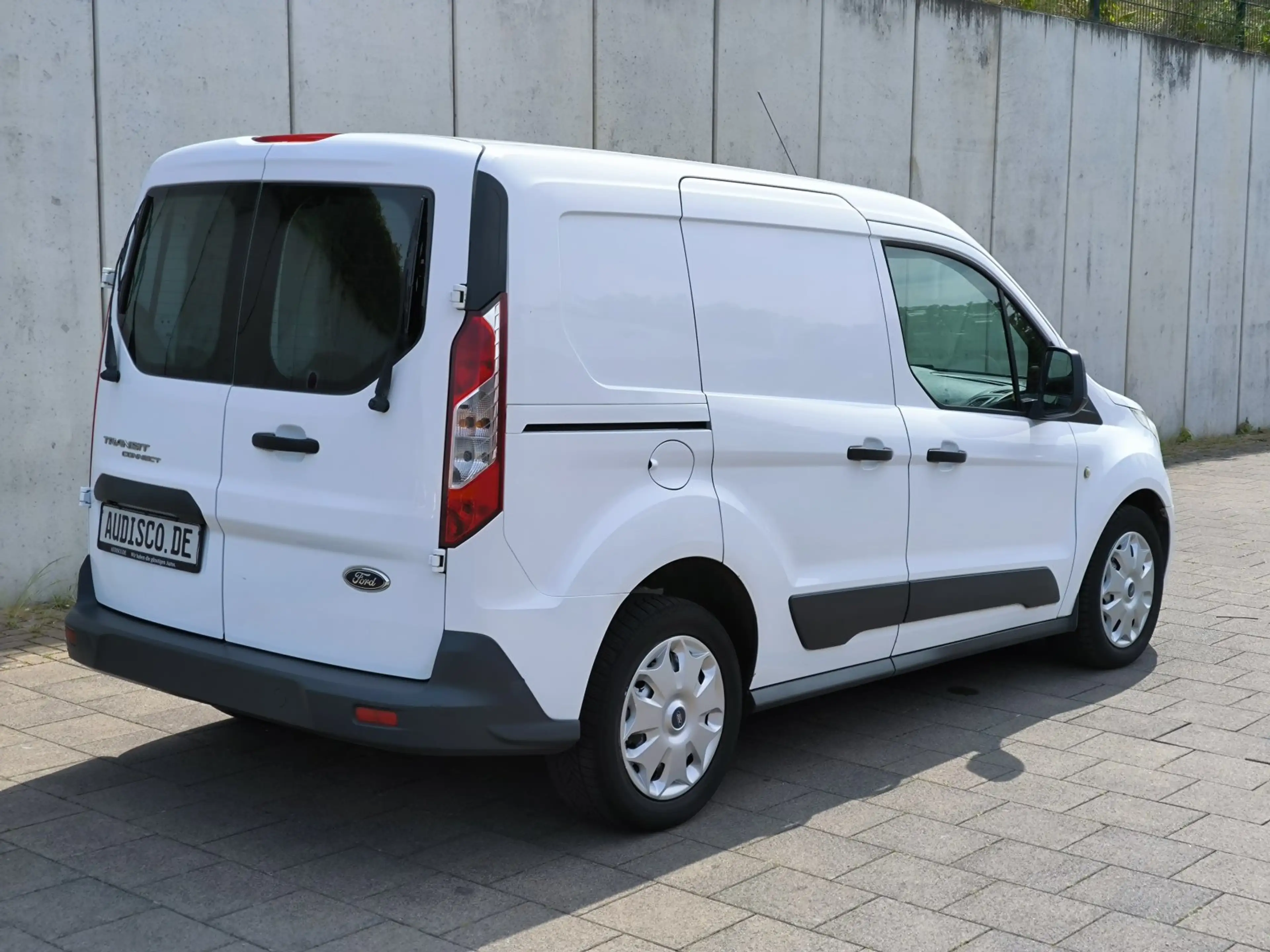 Ford Transit Connect TransitConnect L1  3Sitz TüvNeu Klima Bluetooth — photo 8
