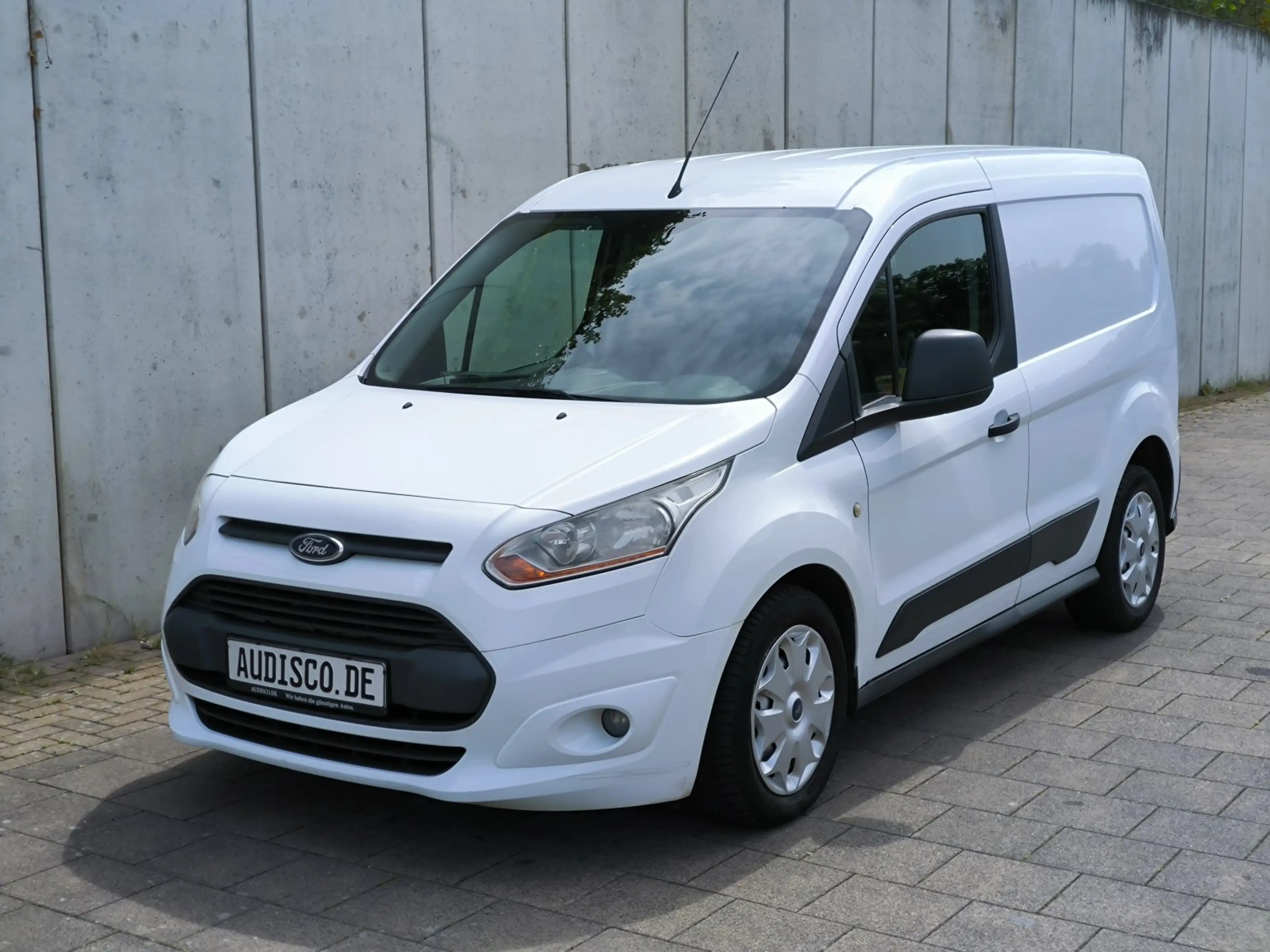 Ford Transit Connect TransitConnect L1  3Sitz TüvNeu Klima Bluetooth — photo 9