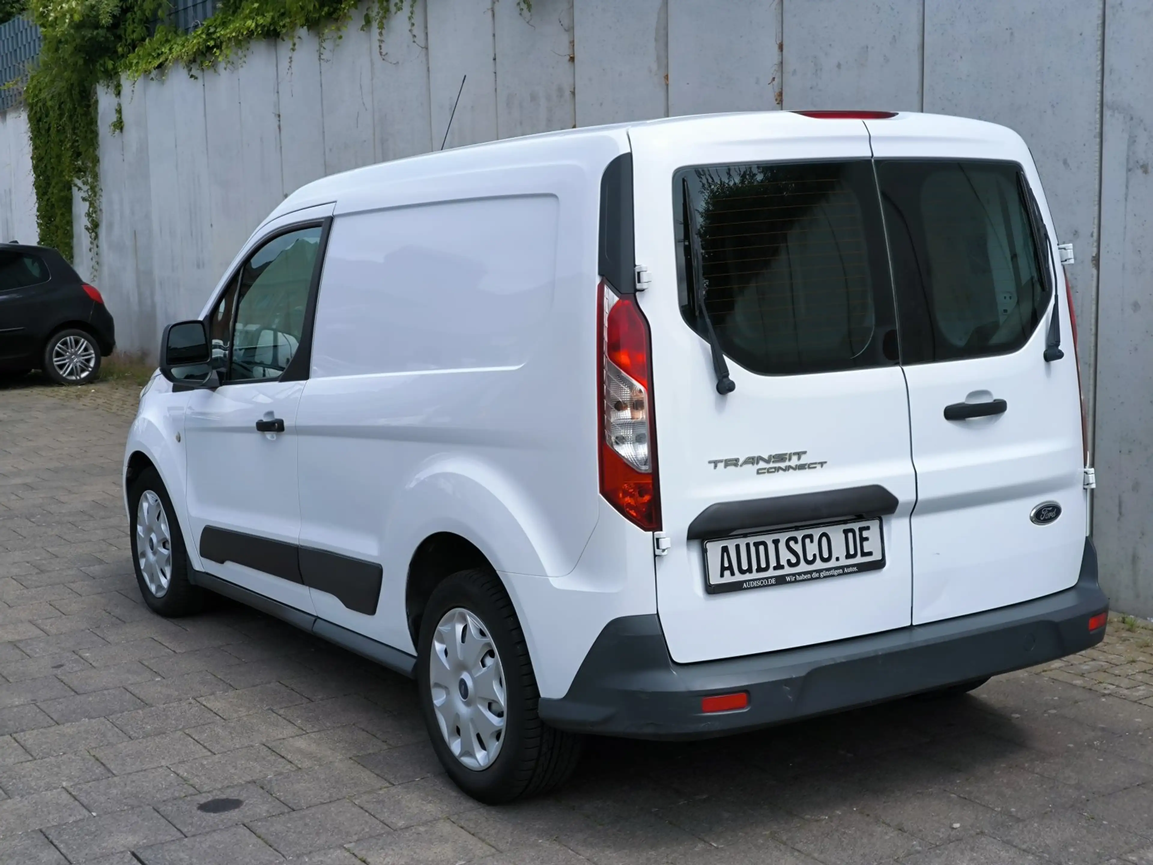 Ford Transit Connect TransitConnect L1  3Sitz TüvNeu Klima Bluetooth — photo 7