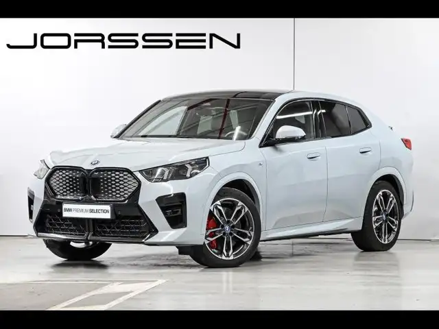 BMW iX2 xDrive 30