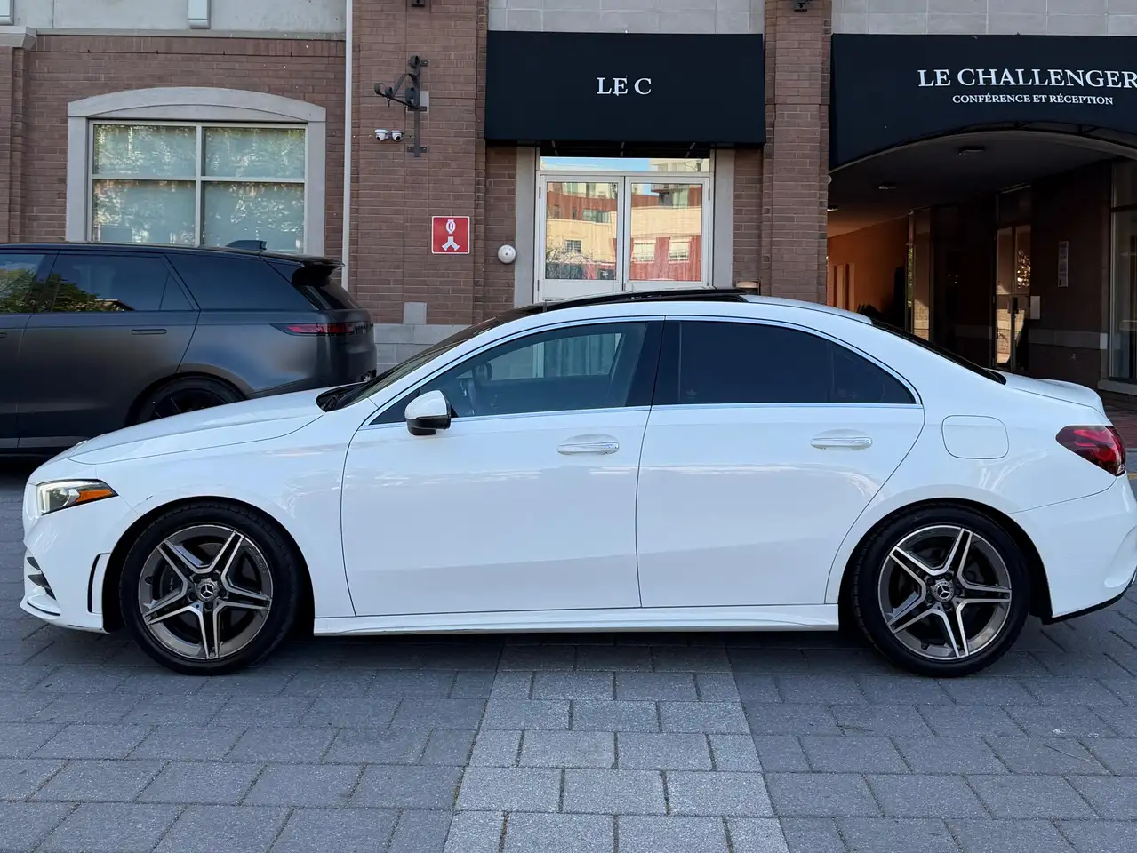 Mercedes-Benz A-Class снимка Mercedes-Benz A-Class