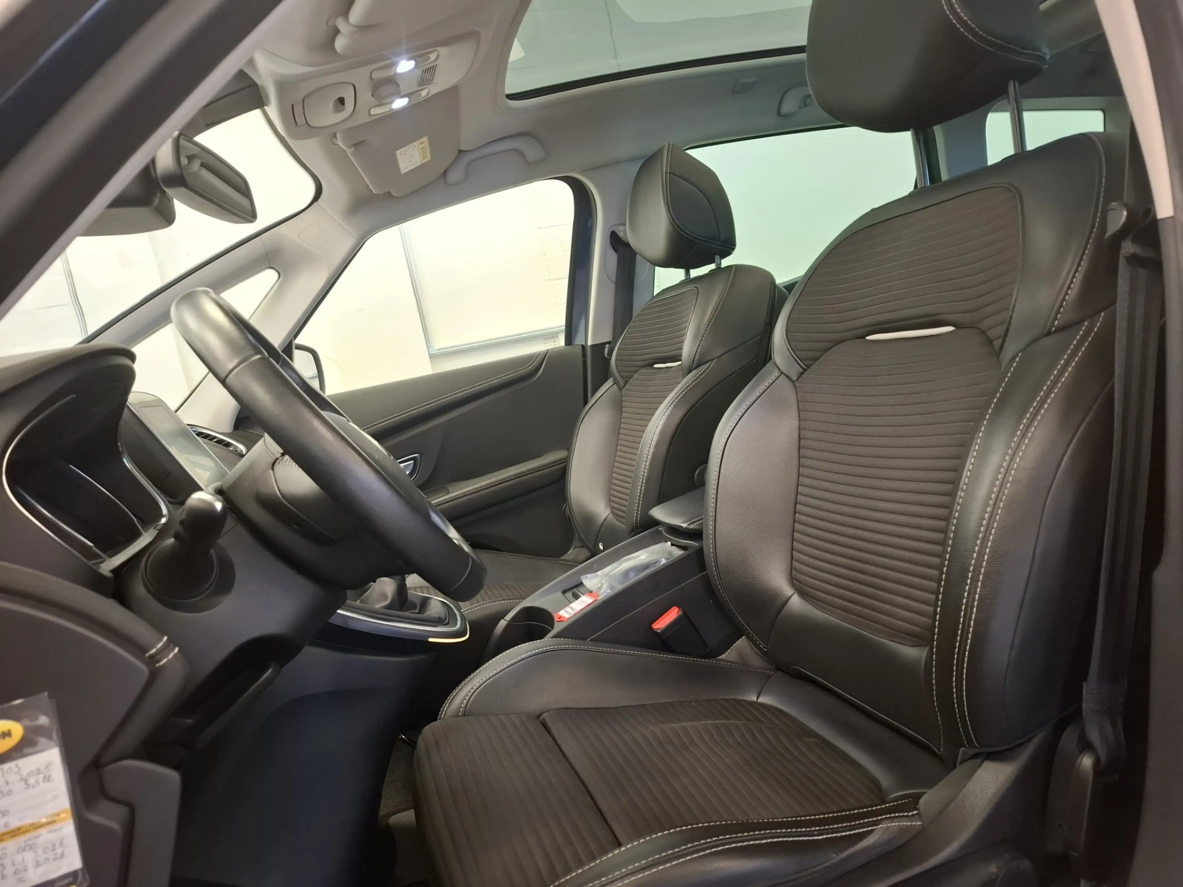 Renault Grand Scenic 1.3 TCe Limited 7pers. Head Up Navi Carplay Auto.P — photo 8