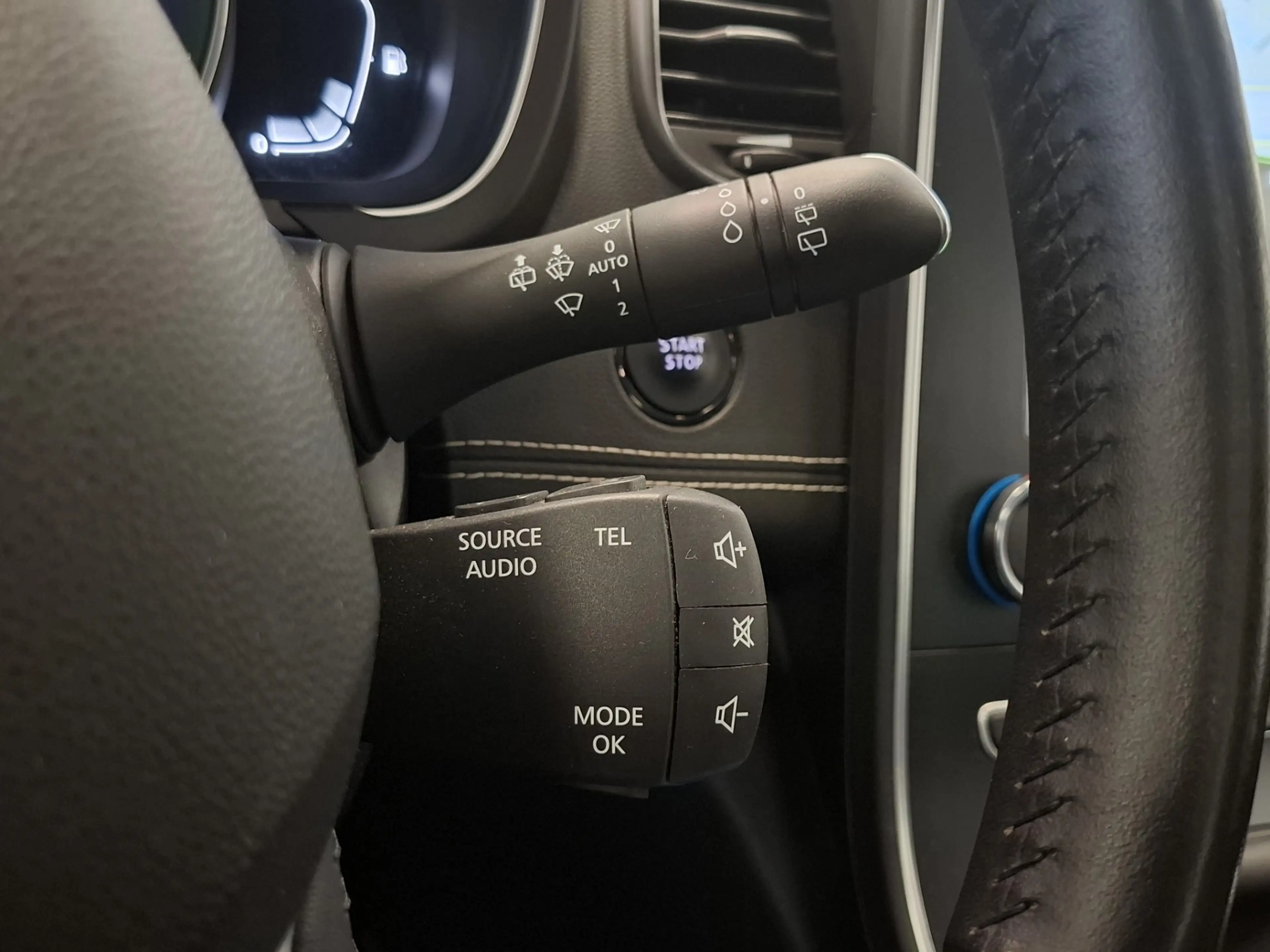 Renault Grand Scenic 1.3 TCe Limited 7pers. Head Up Navi Carplay Auto.P — photo 15