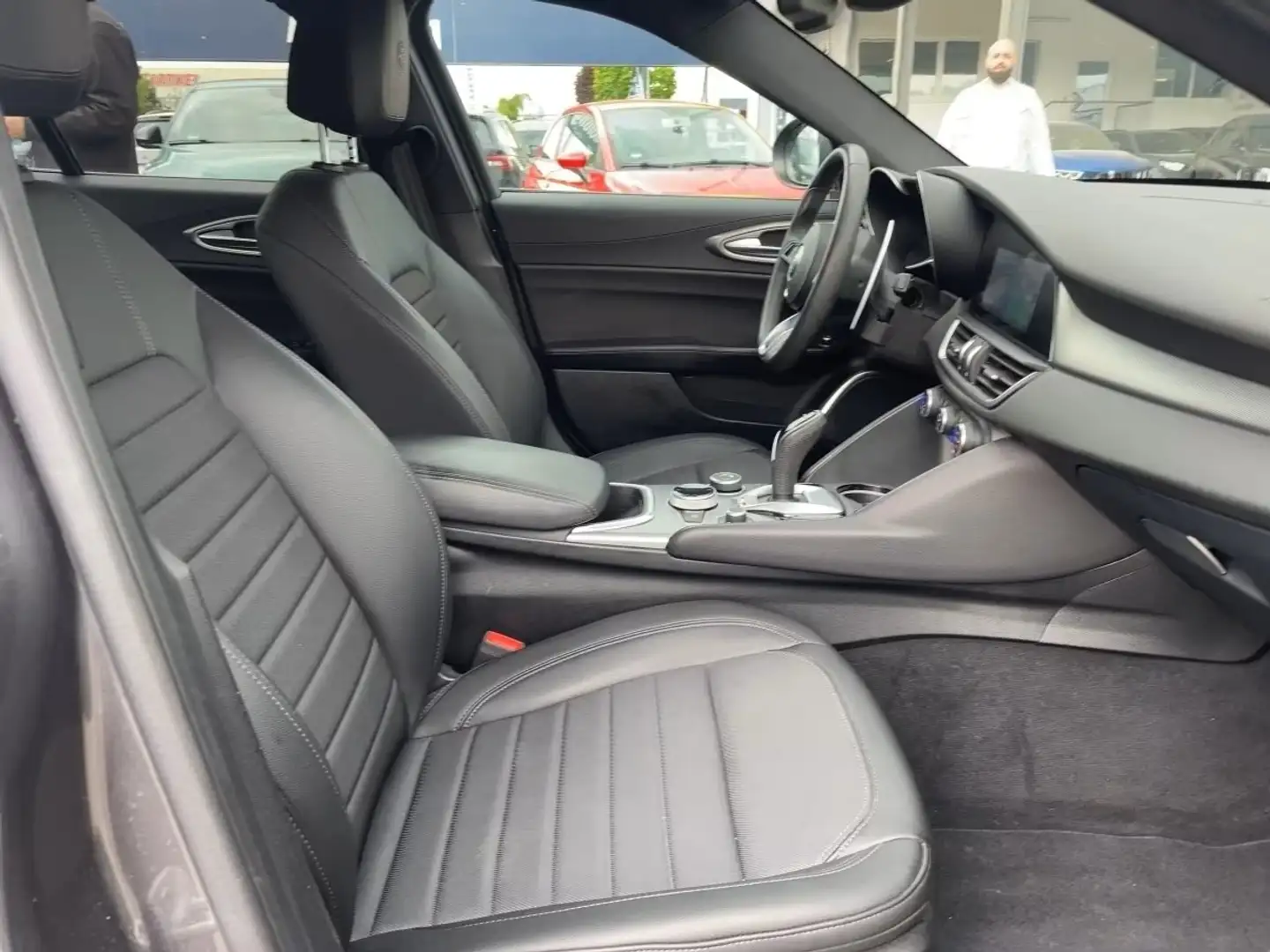 Alfa Romeo Giulia Giulia 2.0 turbo Sprint Grigio - 1