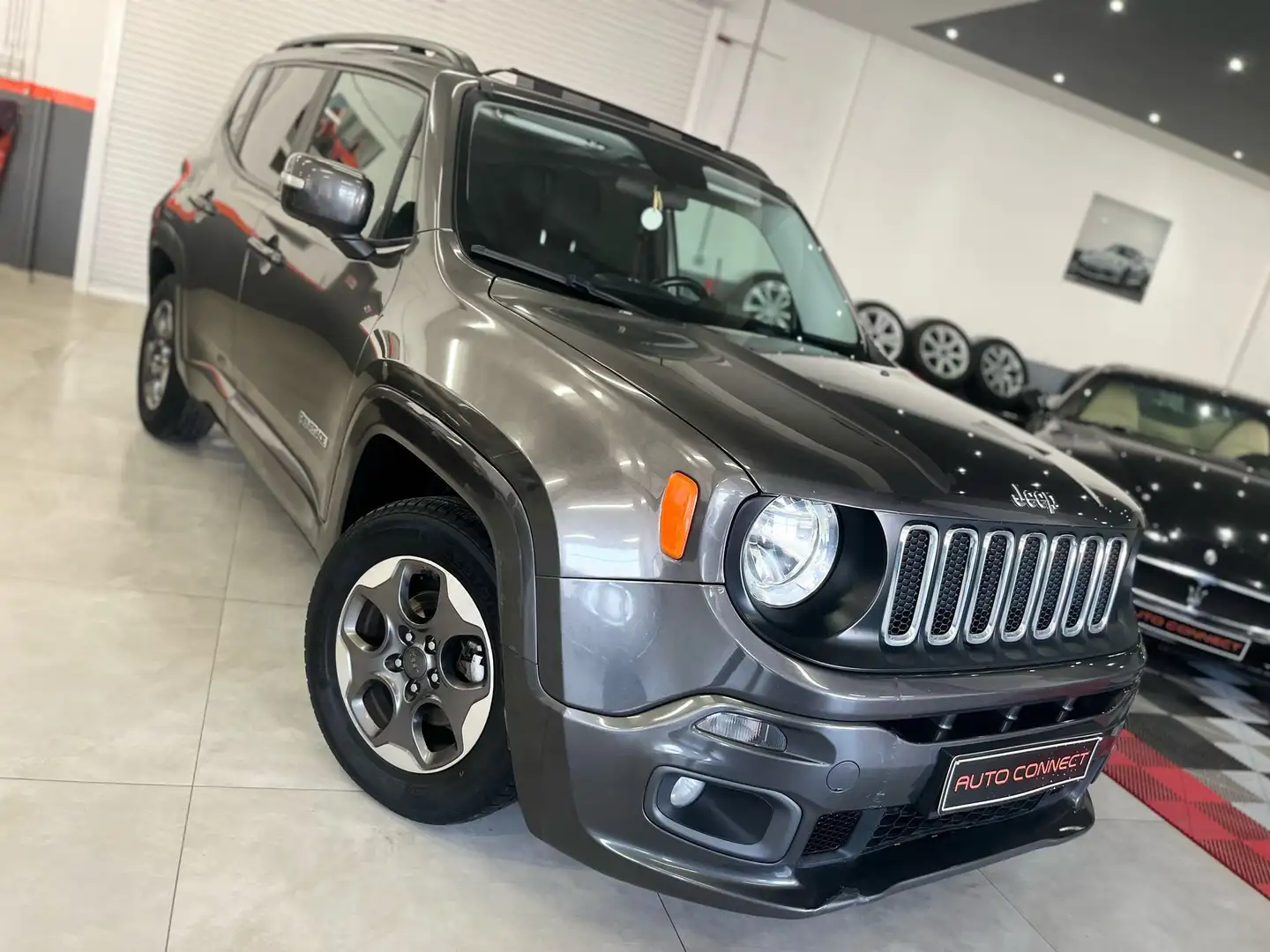 Jeep Renegade *TOIT PANO*LED*BT AUTO*JANTES* Grijs - 1