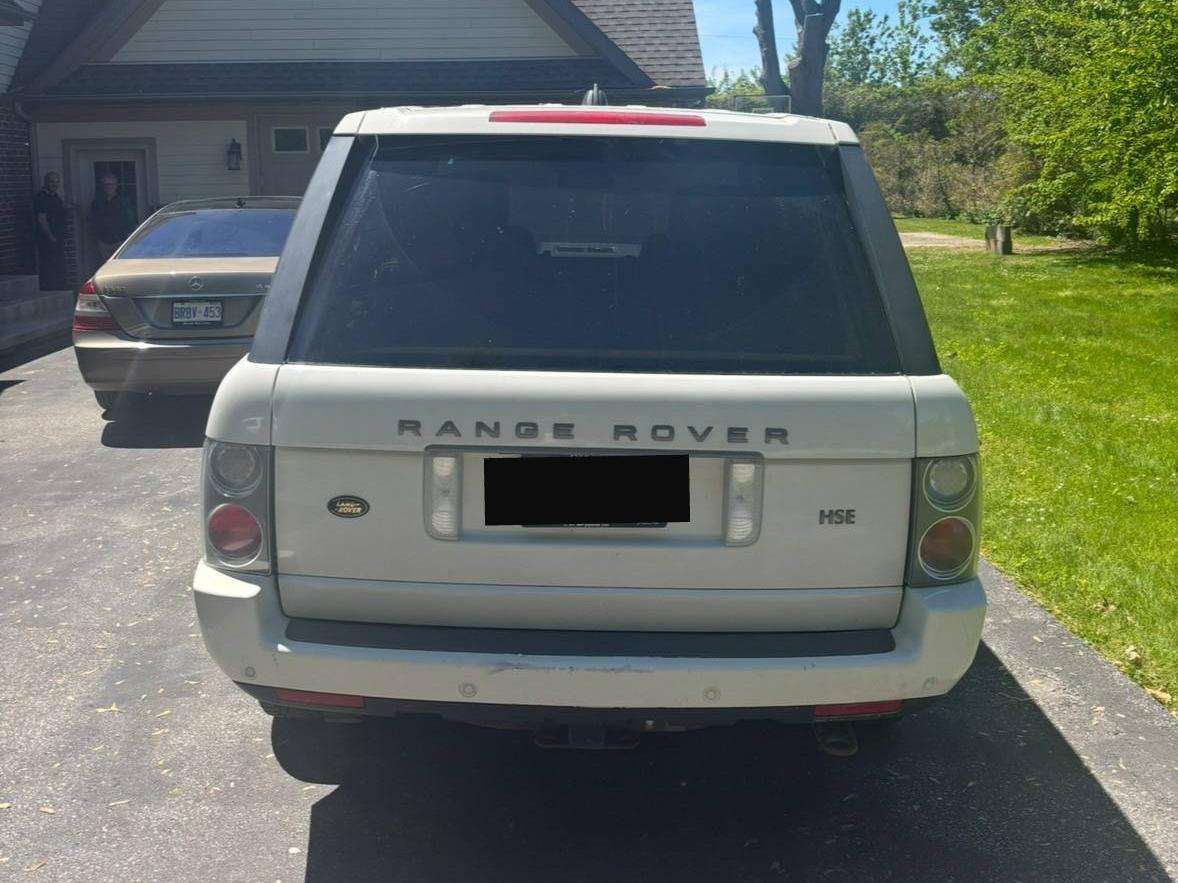 2008 Land Rover Range Rover HSE Range Rover | V8 | Safety Certified alt 4