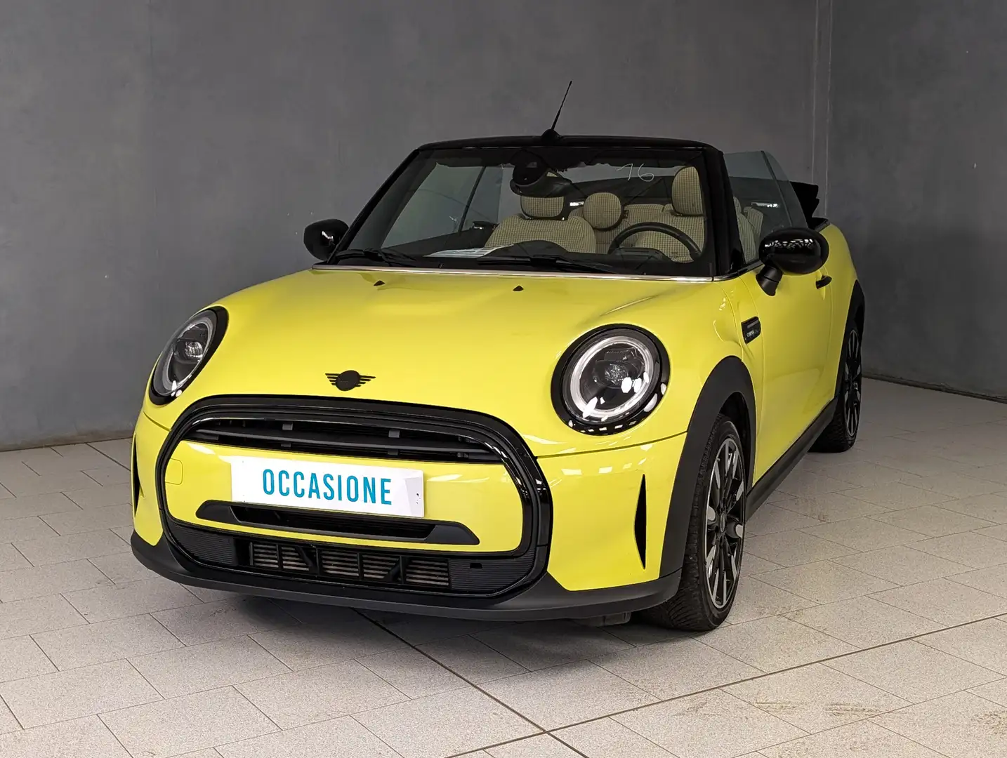 MINI Cooper Cabrio 1.5 COOPER CANDEM Giallo - 2
