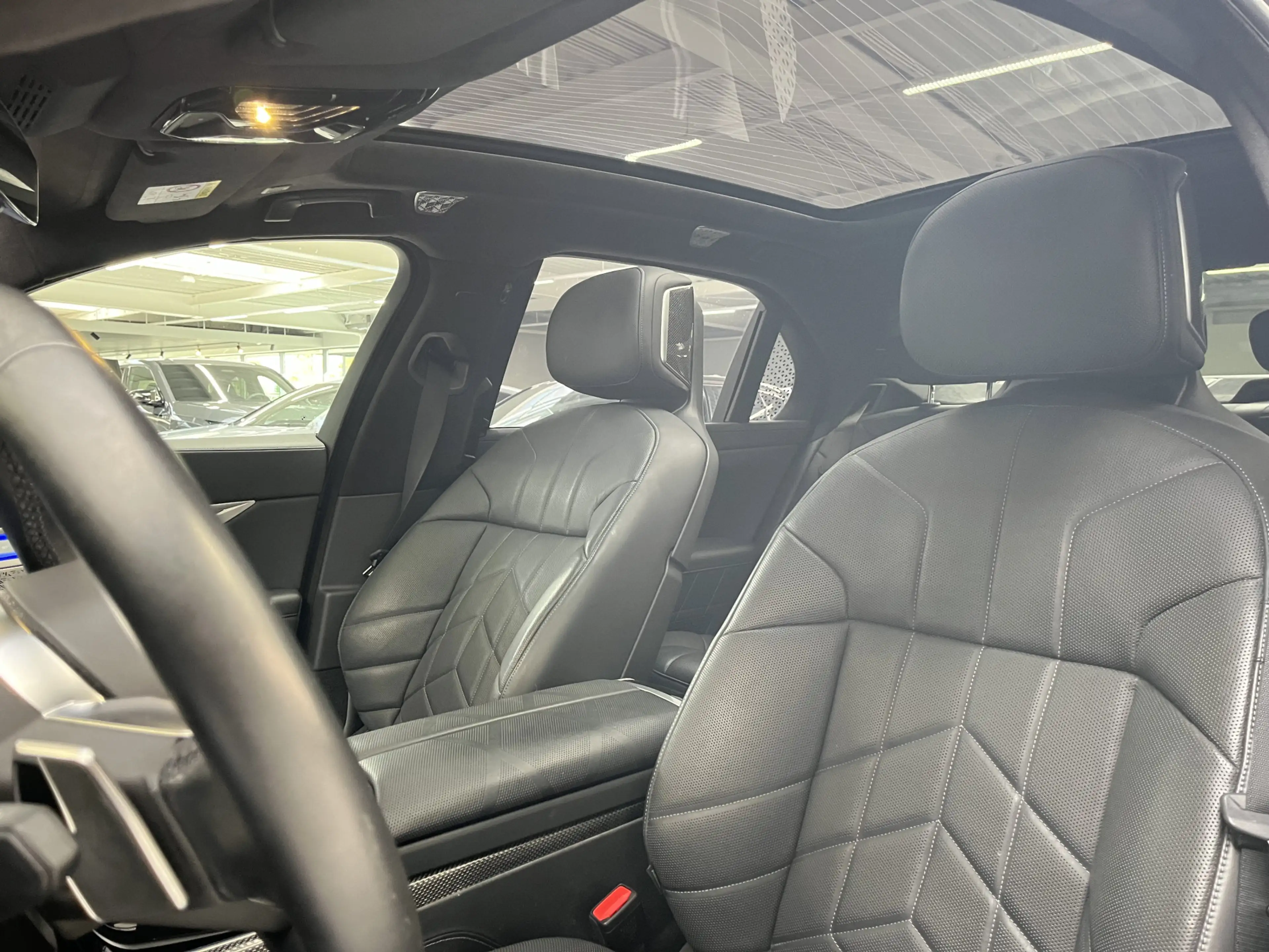 BMW i7 xDrive60 106 kWh | M Sport Pro | El. deuren | Pano — photo 12