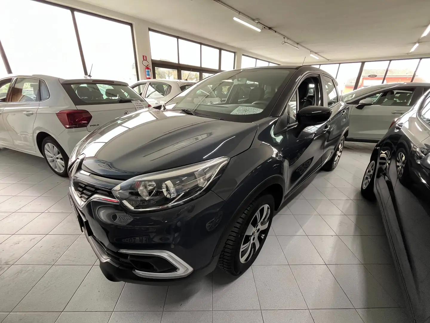Renault Captur Captur 1.5 dci Business 90cv ok neopatentati Blu/Azzurro - 2