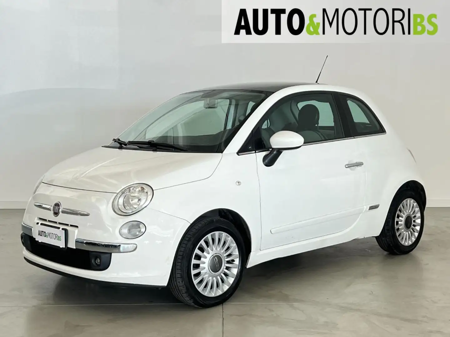 Fiat 500 1.2 Lounge Weiß - 1