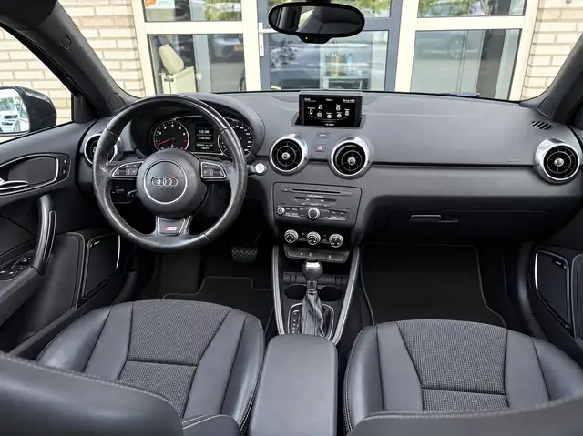Audi A1 view 7