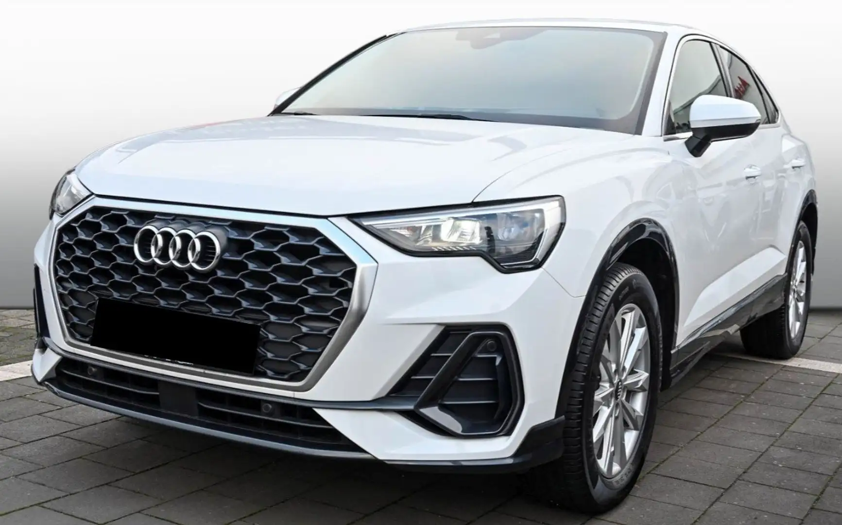 Audi Q3 Sportback 35 1.5 tfsi Business IN ARRIVO Bianco - 1