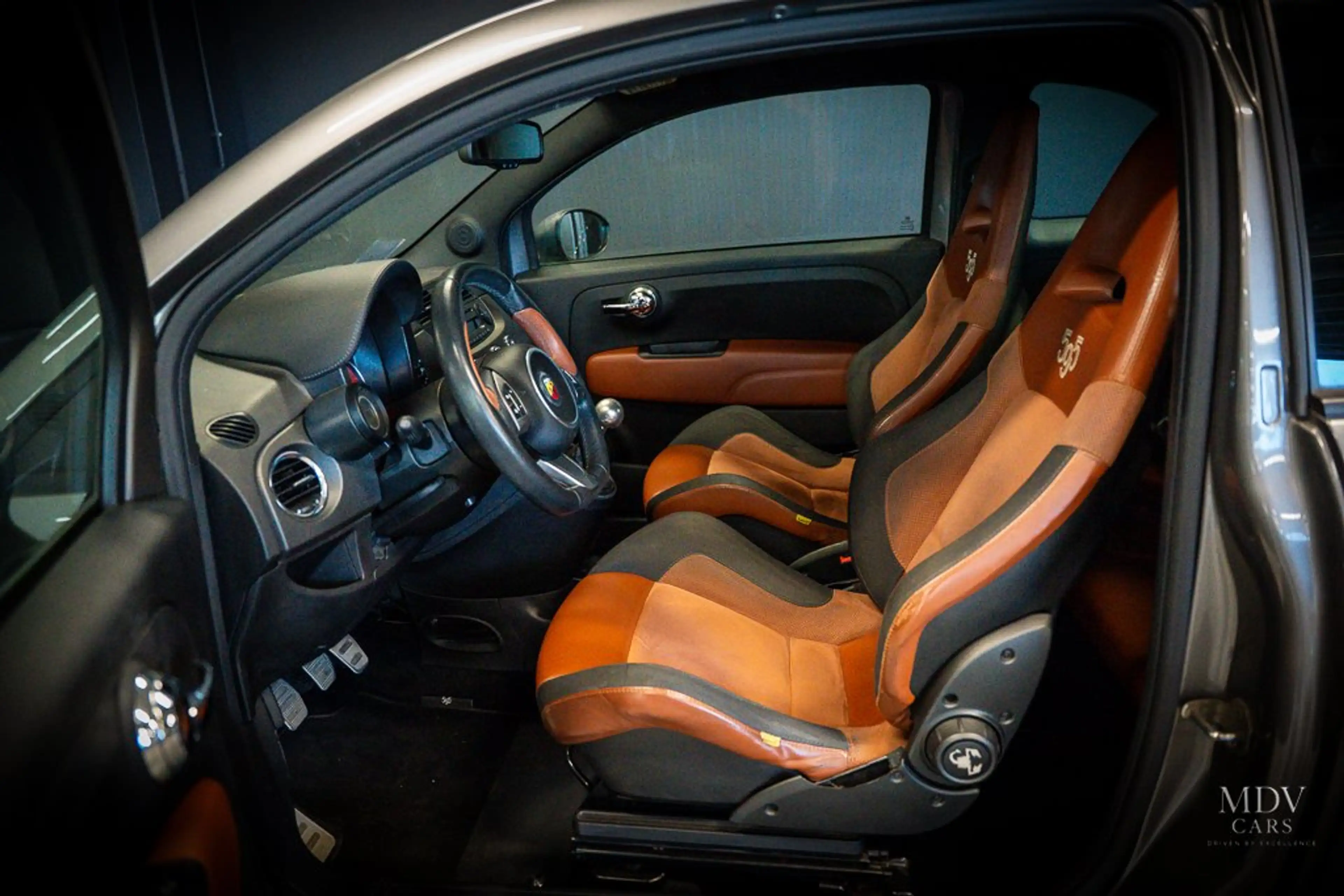 Fiat 500 Abarth 595Competizione — photo 3