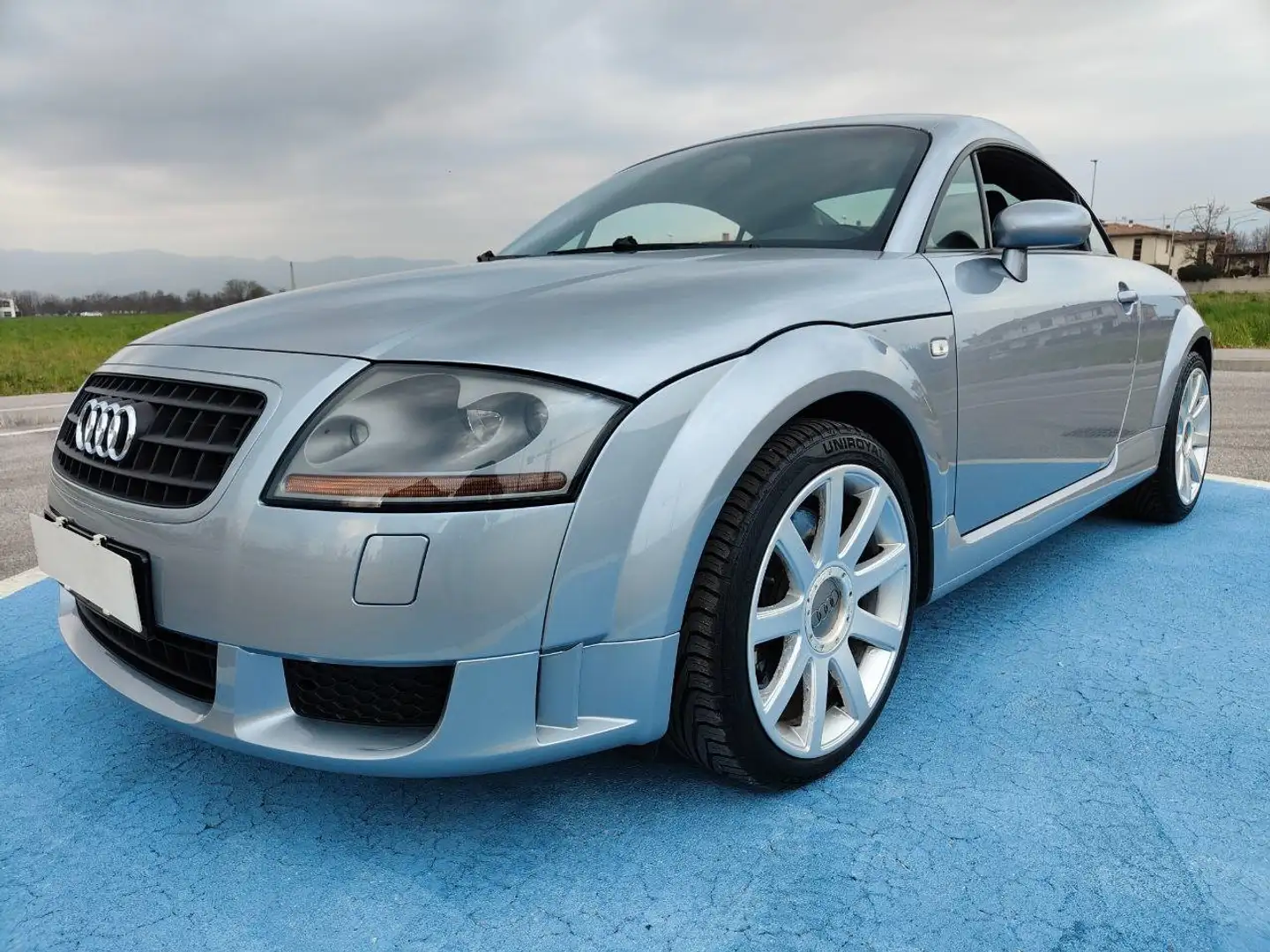 Audi TT 3,2 CAMBIO MANUALE Grigio - 2