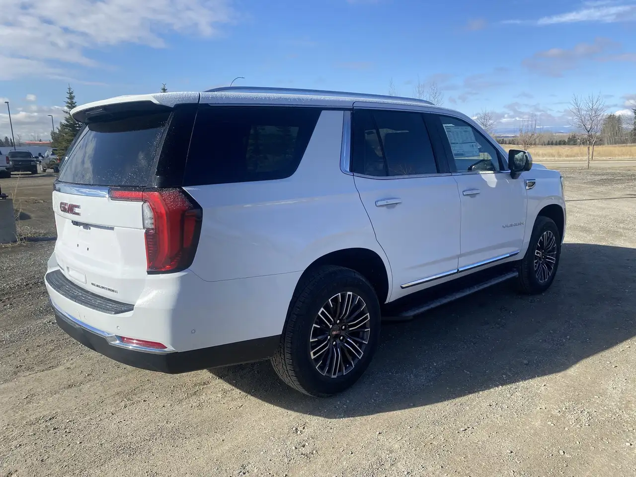 GMC Yukon снимка GMC Yukon