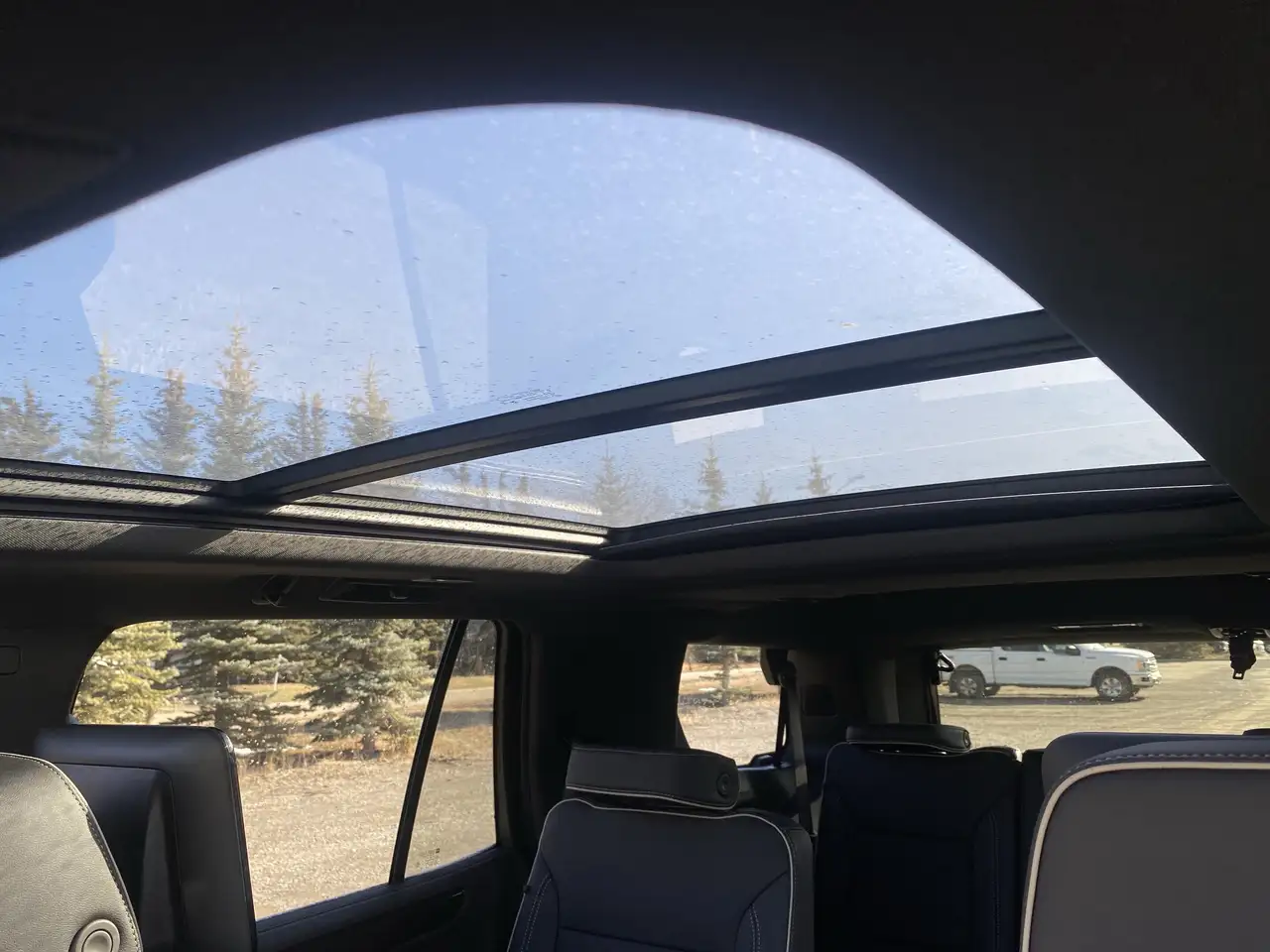 GMC Yukon снимка GMC Yukon