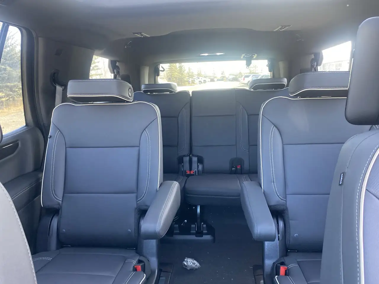 GMC Yukon снимка GMC Yukon