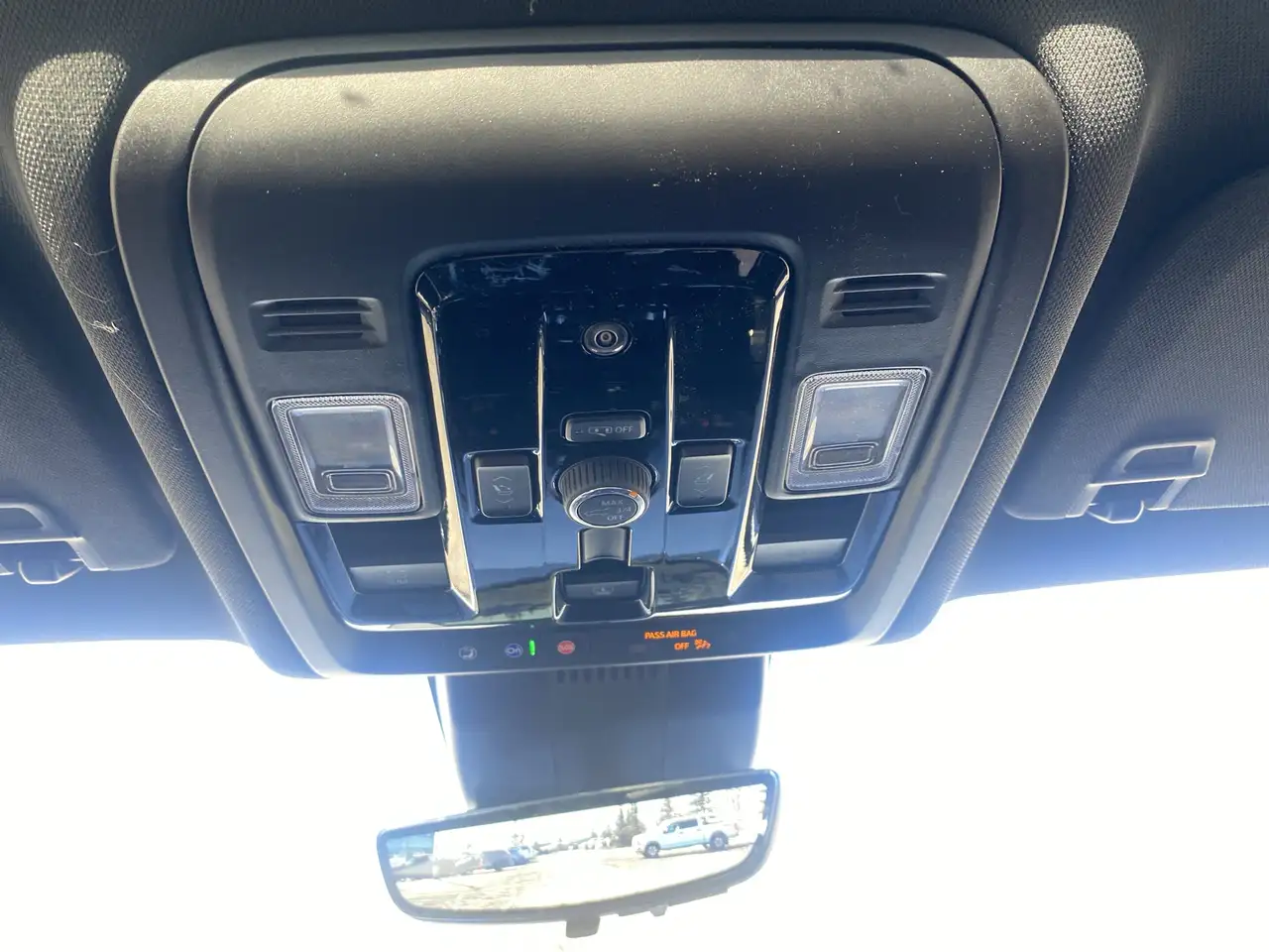 GMC Yukon снимка GMC Yukon