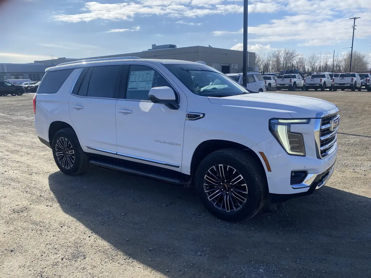 GMC Yukon снимка GMC Yukon