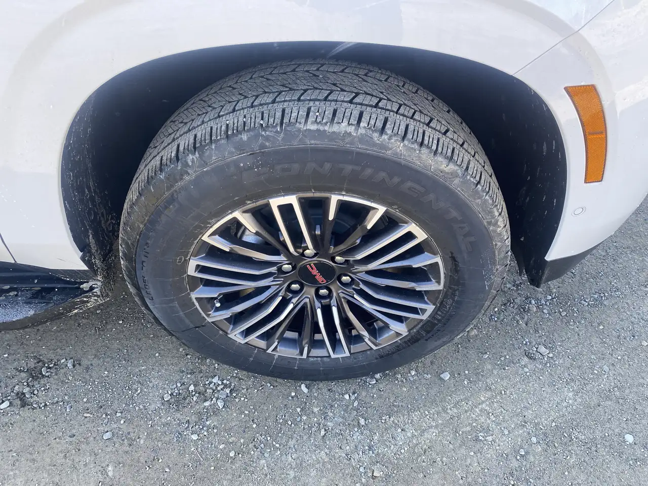 GMC Yukon снимка GMC Yukon