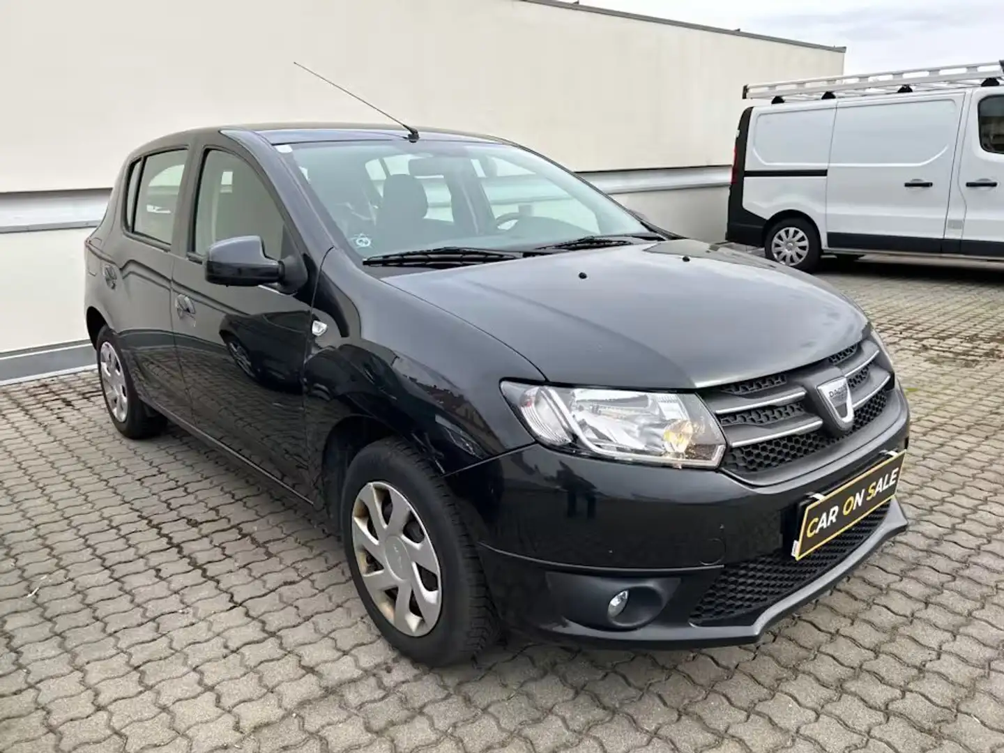 Dacia Sandero Laureate Schwarz - 1